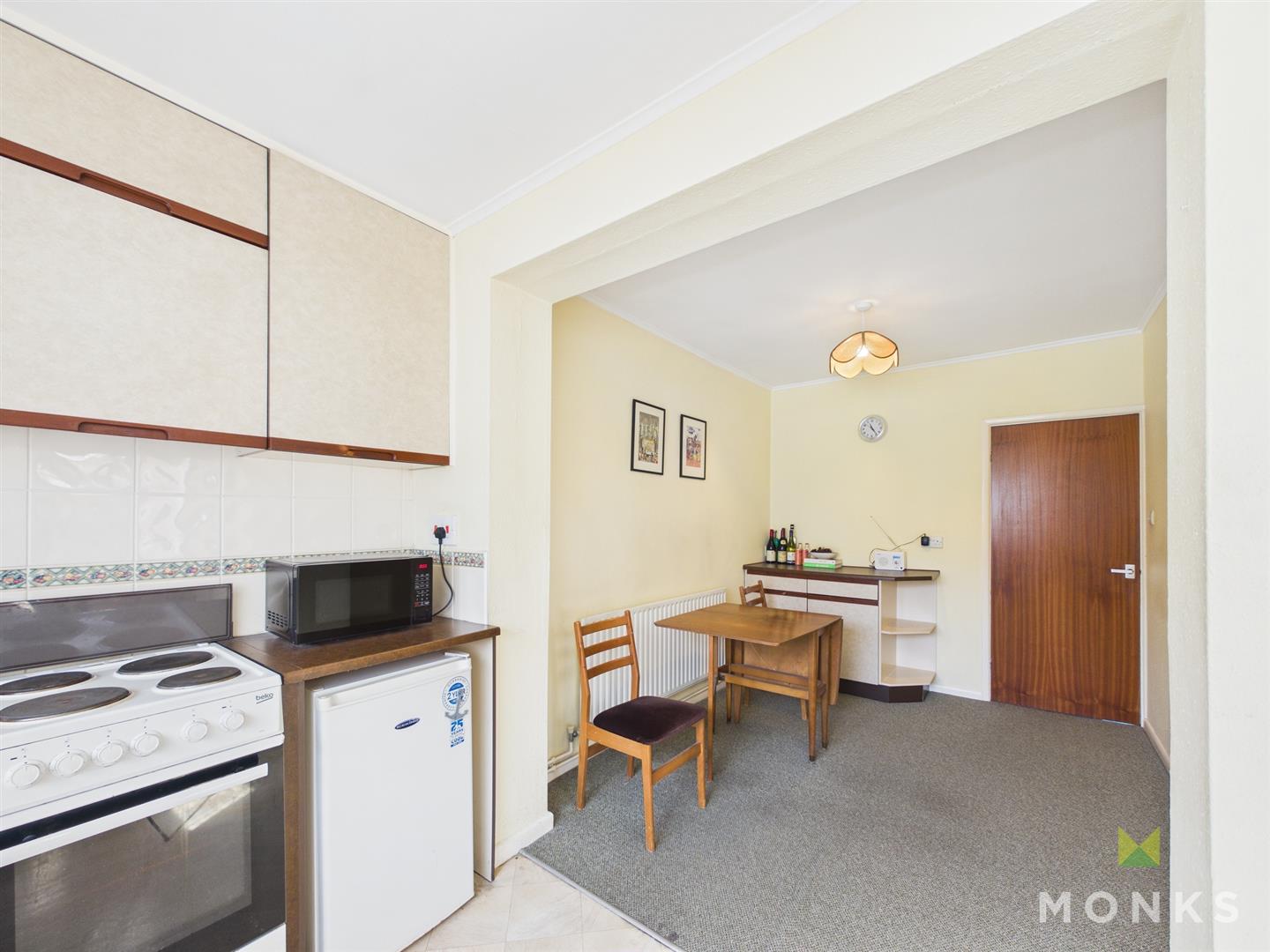 39 Roden Grove, Shrewsbury, SY4 5HJ For Sale